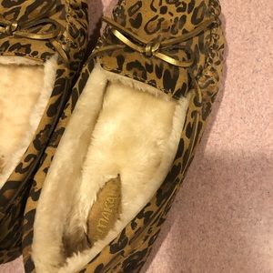 makalu mock out moccasins